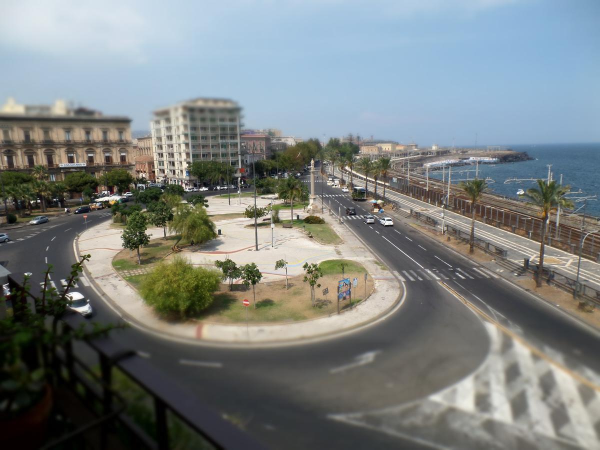 Sea View Apartment Catania Exterior photo